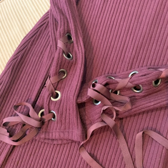 🌸ae burgundy soft & sexy plush long sleeve ribbon lace up shirt mini dress - Picture 2 of 3